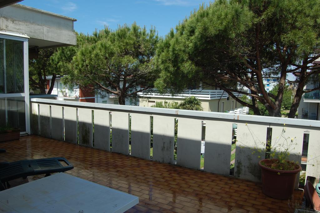 Appartamento Elegance Lignano Sabbiadoro Exterior foto